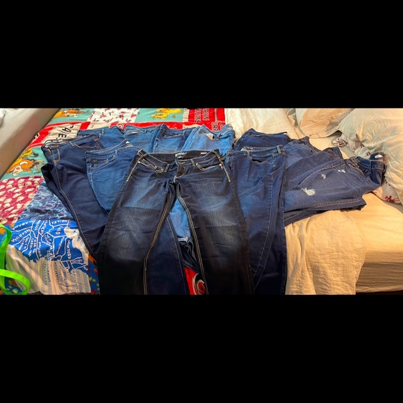 American eagle ; old navy ; silver jean lot - Picture 1 of 4